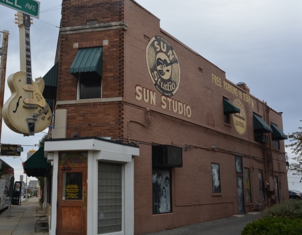 sun studio, exterior of building